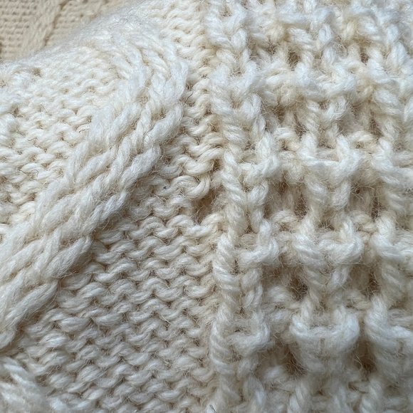 Vintage Aran Cable Knit Made in Ireland Oversized Fisherman Celtic Crew Sweater - Picture 8 of 10